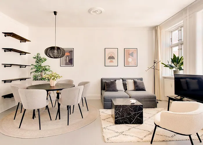 2- Cosy 1 Bdr In The Center Of Apartament *